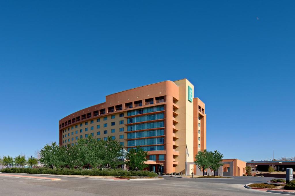 Embassy Suites by Hilton Albuquerque Main image 1